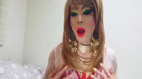 Sissy Niclo juicy Makeup Green Eye Makeup