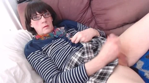 Geeky gutsy Homely girl