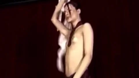 Alexia Nogueira Mutual pound