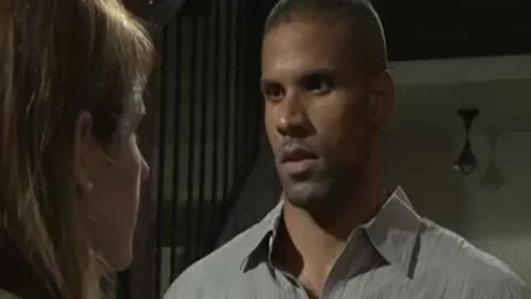 Secret lady-man wants