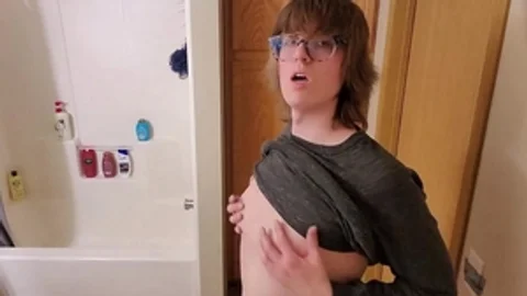 Trans beauty Stephanie Sprays biggest sex cream flow All Over bathroom Floor