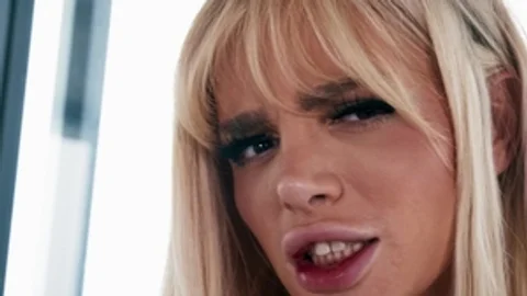 Trans Angels: Muscular Hunk Succumbs to Domme's Charm